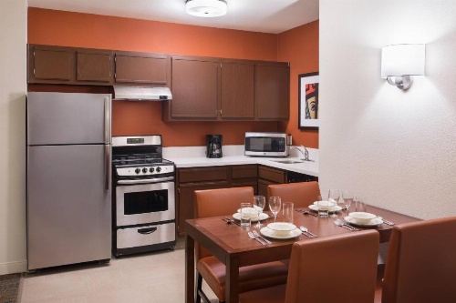 Residence Inn by Marriott Las Vegas Hughes Center image 10